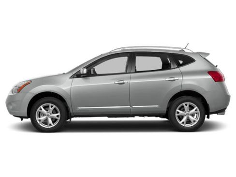 Used 2015 Nissan Rogue S w/ Convenience Package FWD image 3