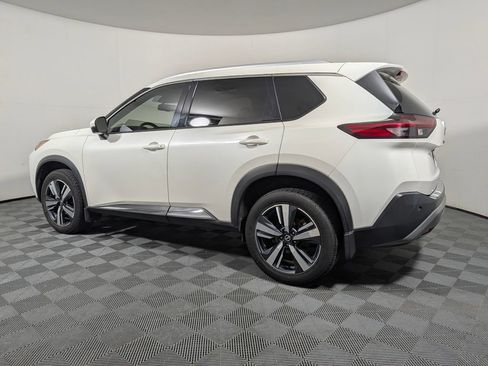 Used 2021 Nissan Rogue SL w/ Premium Package AWD/4WD image 5