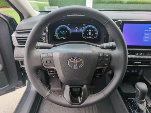Certified 2026 Toyota Camry XLE FWD image 18