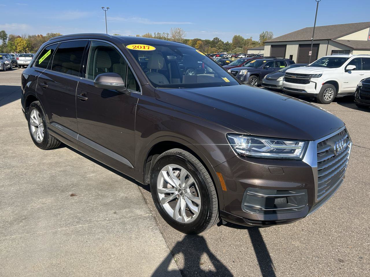 Used 2017 Audi Q7 3.0T Premium Plus w/ Premium Plus Package AWD/4WD image 3