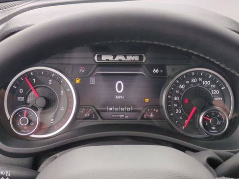 New 2026 RAM 2500 Big Horn AWD/4WD image 27