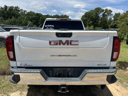 Used 2022 GMC Sierra 2500 SLE w/ SLE Convenience Package AWD/4WD image 4