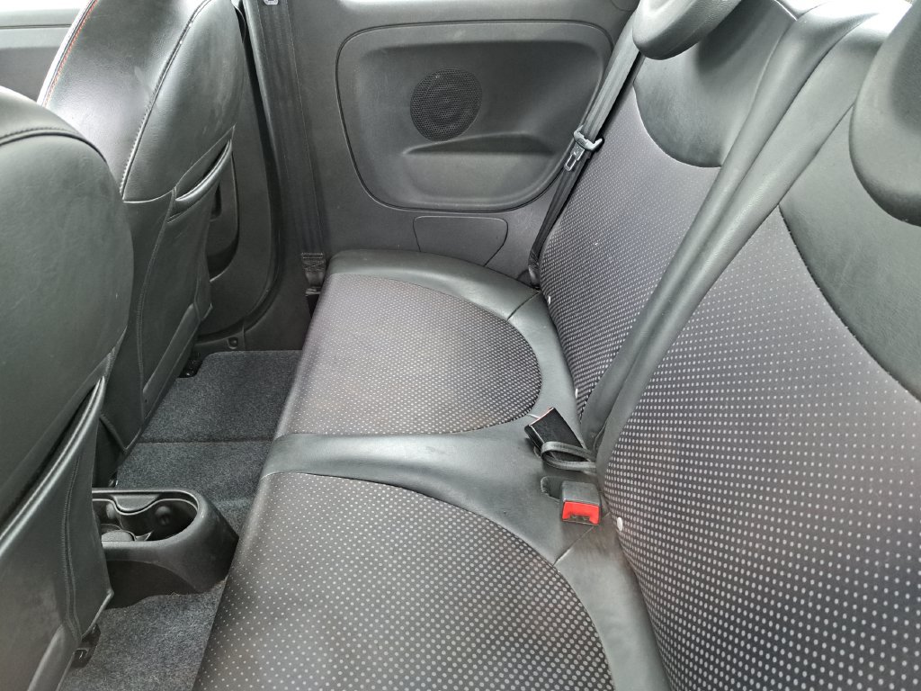 Used 2015 FIAT 500 e FWD image 24