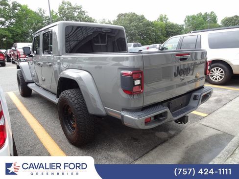 Used 2022 Jeep Gladiator Overland AWD/4WD image 4