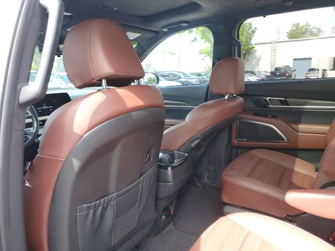 Used 2024 Kia Telluride SX Prestige AWD/4WD image 14
