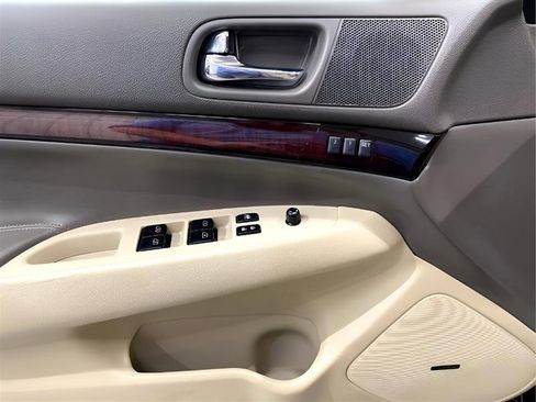 Used 2013 INFINITI G37 37x AWD w/ Premium Pkg image 21