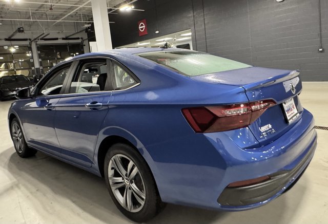 Used 2023 Volkswagen Jetta SE FWD image 23