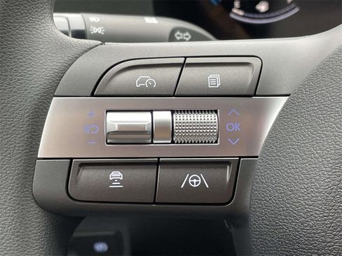 New 2026 Hyundai Kona SE image 19