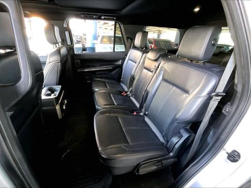 Used 2019 Ford Expedition XLT w/ Equipment Group 202A image 20
