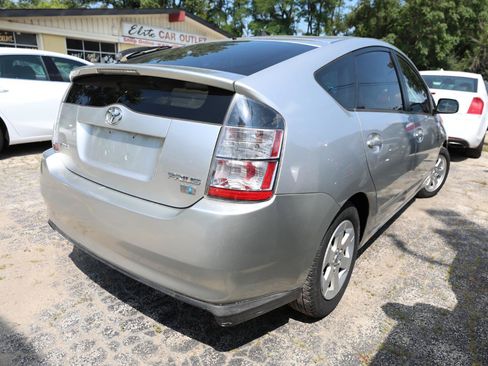 Used 2005 Toyota Prius FWD image 6
