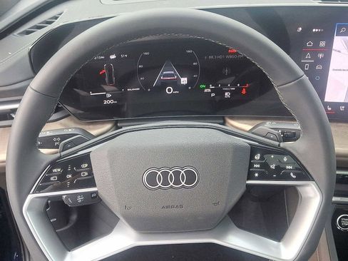 New 2025 Audi Q5 Premium Plus image 17