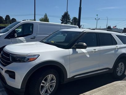 Used 2020 Ford Explorer XLT w/ Class III Trailer Tow Package