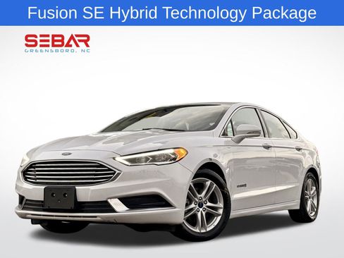 Used 2018 Ford Fusion SE w/ Equipment Group 602A image 1