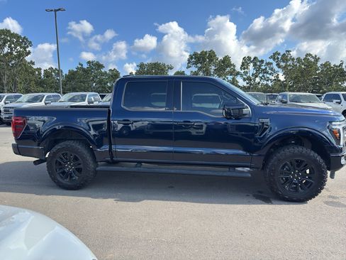 Used 2025 Ford F150 Platinum AWD/4WD image 4