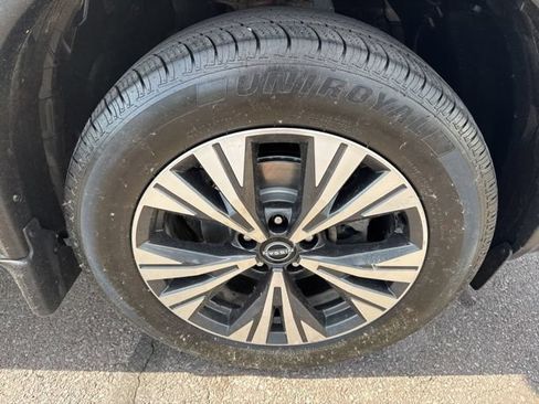 Certified 2023 Nissan Rogue SV AWD/4WD image 34