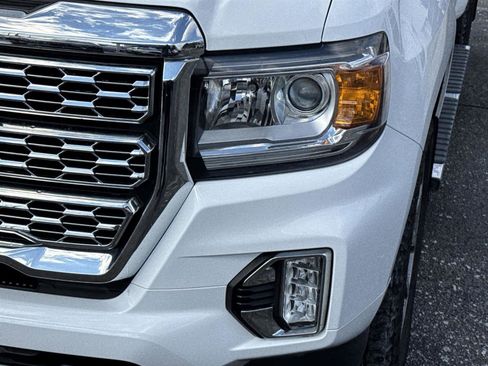 Used 2021 GMC Canyon Denali image 9