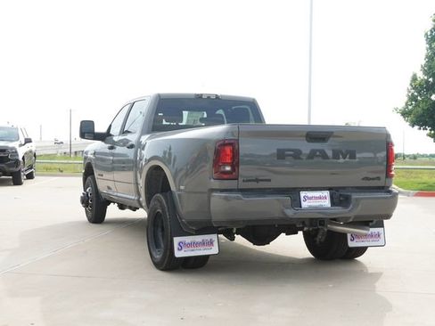 New 2026 RAM 3500 Big Horn AWD/4WD image 7