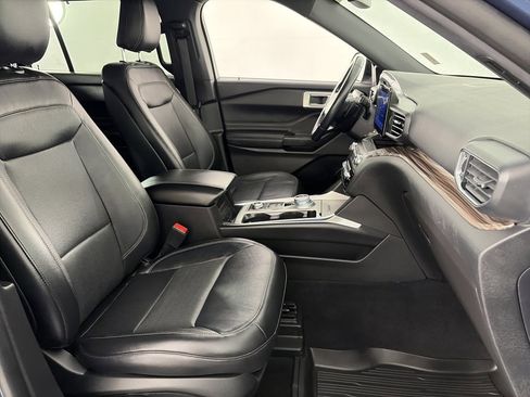 Certified 2020 Ford Explorer Limited image 32