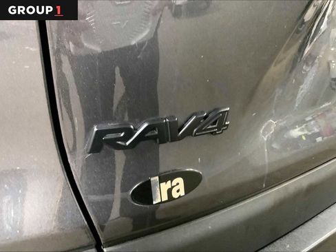 Used 2023 Toyota RAV4 LE image 9