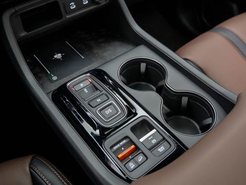 New 2026 Honda Pilot TrailSport image 33