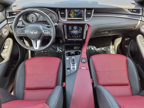 Used 2024 INFINITI QX50 Sport AWD/4WD image 29