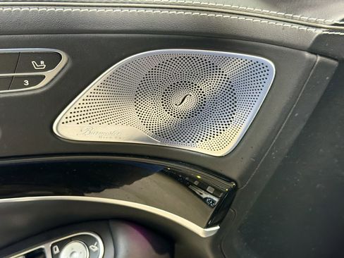 Used 2020 Mercedes-Benz Maybach S 560 4MATIC image 24