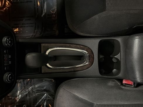 Used 2016 Chevrolet Impala LT FWD image 20