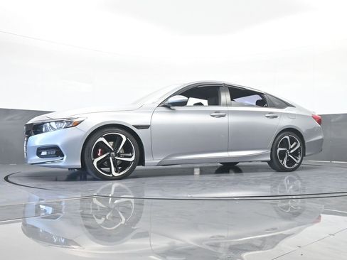 Used 2019 Honda Accord Sport image 56