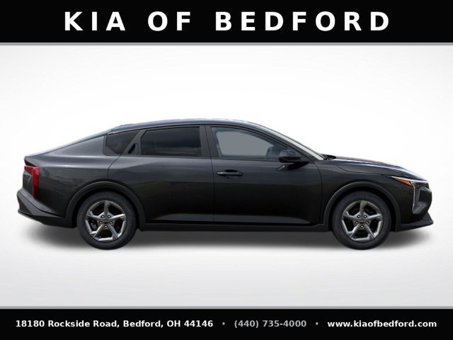 New 2026 Kia K4 FWD image 8