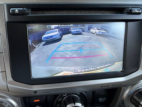 Used 2016 Toyota 4Runner SR5 AWD/4WD image 19
