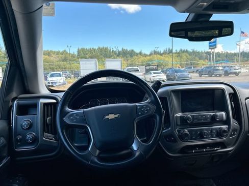 Used 2018 Chevrolet Silverado 1500 LTZ w/ Sport Package AWD/4WD image 10