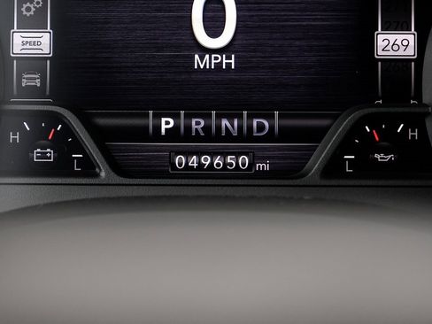 Used 2021 RAM 1500 Laramie image 3