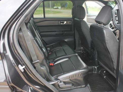 Used 2022 Ford Explorer 4WD Police Interceptor w/ Ultimate Wiring Package image 34