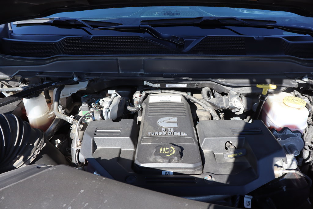 Used 2024 RAM 3500 Limited w/ Night Edition AWD/4WD image 35