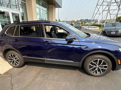 Used 2021 Volkswagen Tiguan SE AWD/4WD image 4