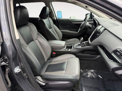 Used 2023 Subaru Outback Onyx Edition AWD/4WD image 19