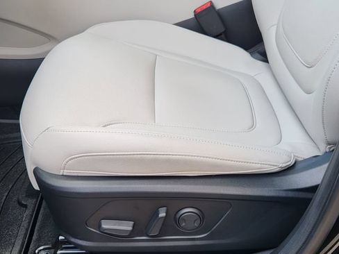 Used 2025 Hyundai Tucson SEL FWD image 21