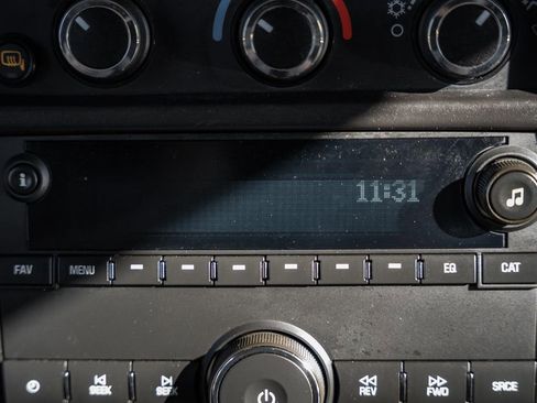 Used 2024 GMC Savana 2500 w/ Driver Convenience Package image 24