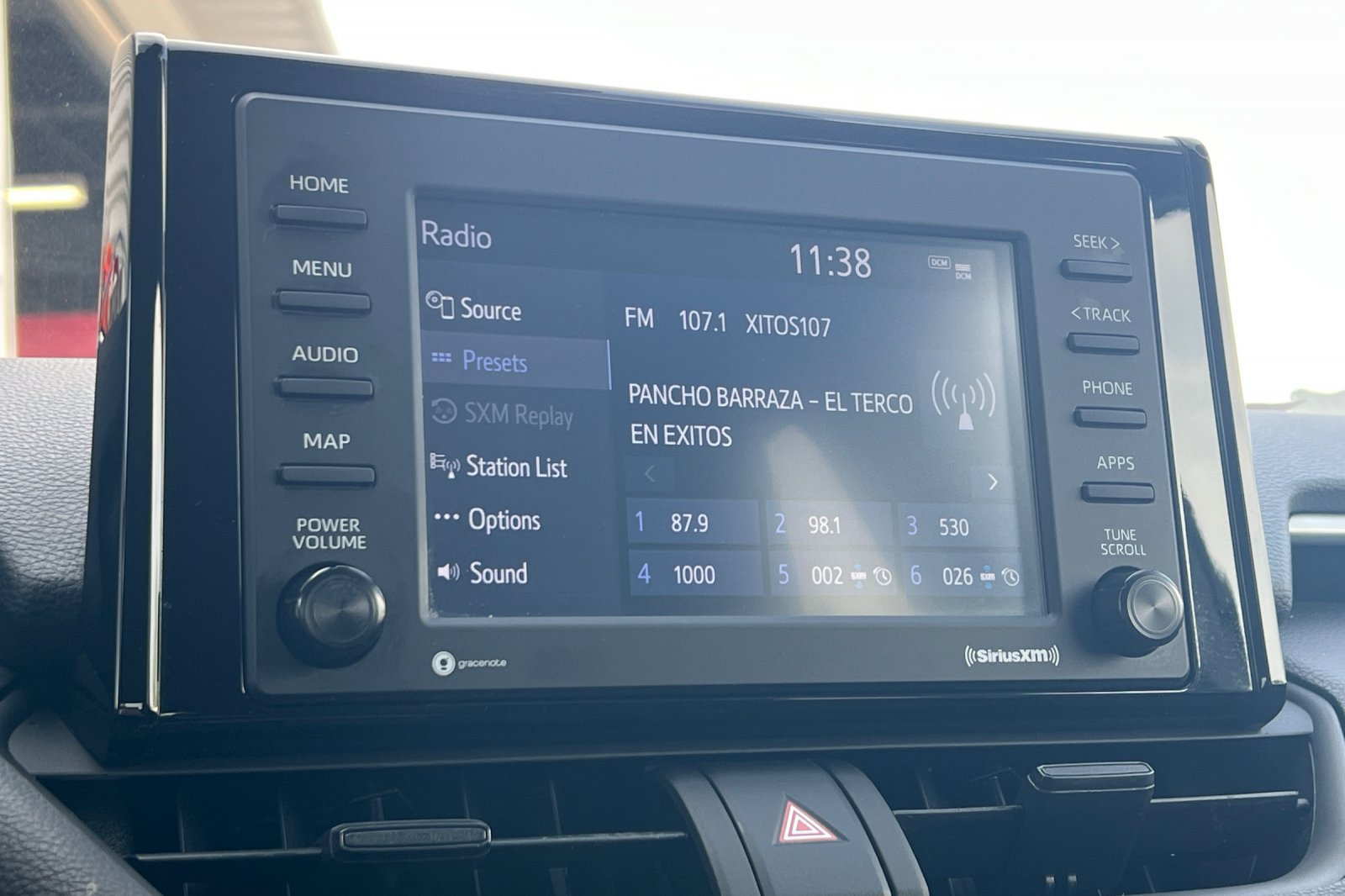 Certified 2022 Toyota RAV4 LE AWD/4WD image 17