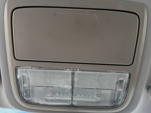 Used 2009 Honda Accord LX-P image 25