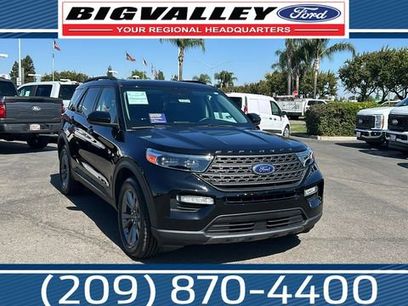 Certified 2022 Ford Explorer XLT w/ Equipment Group 202A