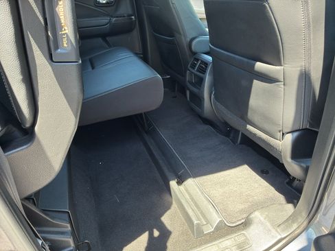 Used 2017 Honda Ridgeline RTL-T image 53