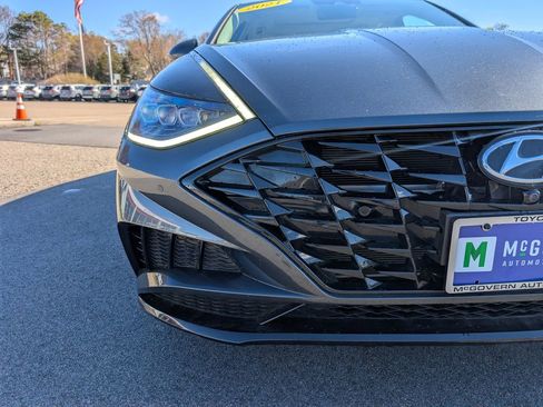 Used 2021 Hyundai Sonata Limited FWD image 10