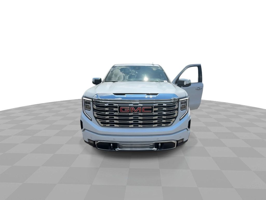 Certified 2026 GMC Sierra 1500 Denali AWD/4WD image 4