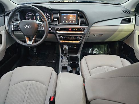 Used 2018 Hyundai Sonata SEL image 16