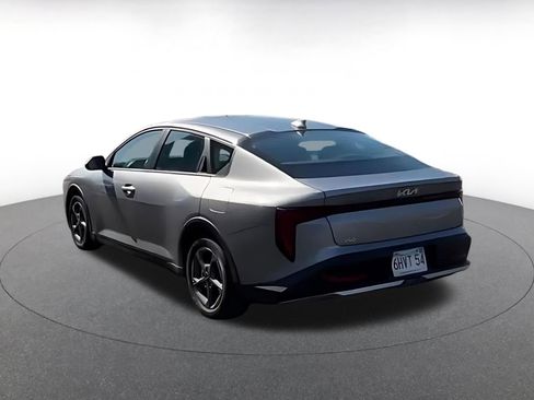 Used 2025 Kia K4 FWD image 9