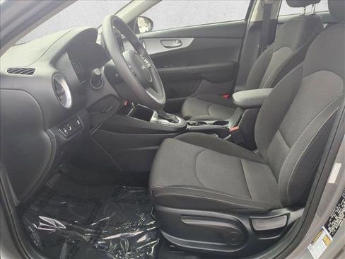 Used 2024 Kia Forte LXS w/ LXS Technology Package image 15