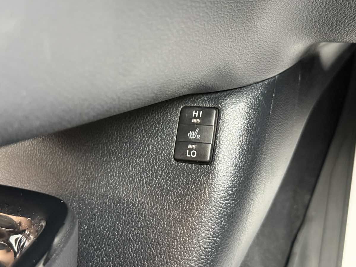 Used 2017 Toyota Prius Prime Premium FWD image 25