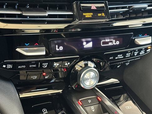 Certified 2025 Acura MDX FWD image 18