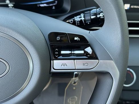 New 2026 Hyundai Elantra SE image 25